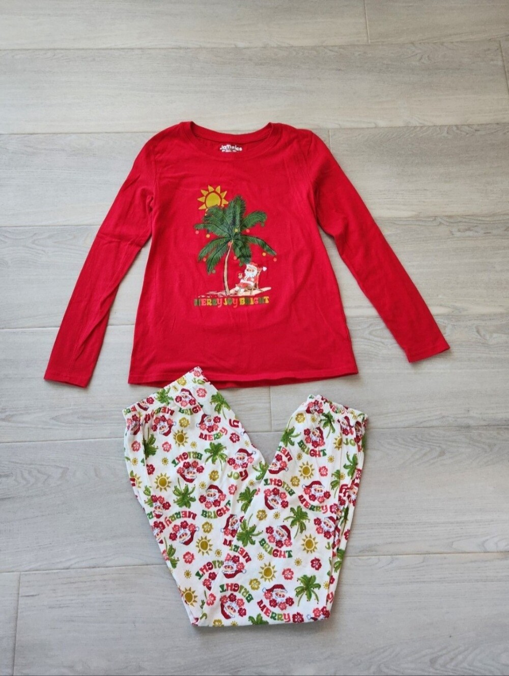 Women's holiday pajamas